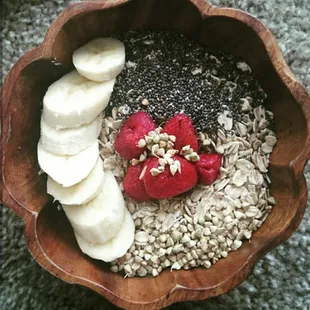 Raw, smoothie bowl for breakfast, full of healthy fats, protein and omegas.
