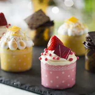 food, dessert, cupcakes