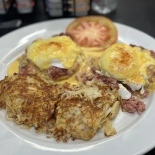 Corn beef hash Benedict