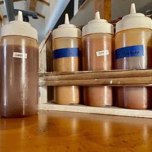 4 types of bbq sauce.