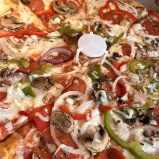 Deluxe New York Style Pizza