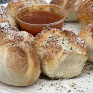 Garlic Knots