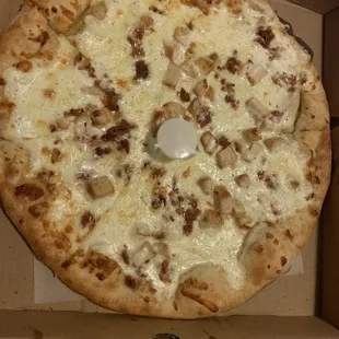 14&quot; Chicken Bacon Ranch Pizza