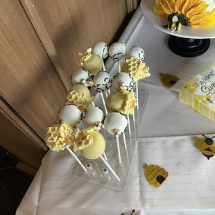 Cake pops were a hit!