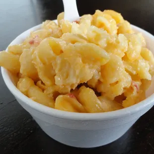 a bowl of macaroni and cheese