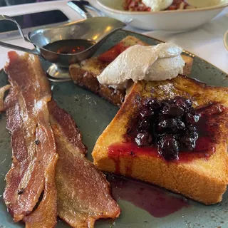 Pain de Mie French Toast