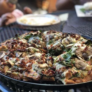 Wildwood Club Pesto sauce, fresh spinach, bacon, mushrooms, and provolone! OUTSTANDING!