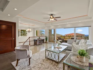 Love Hawaii Villas