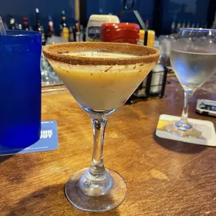 Holiday cinnamon screwball martini