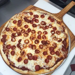 Pepperoni pizza