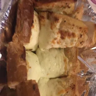 Garlic cheese bread