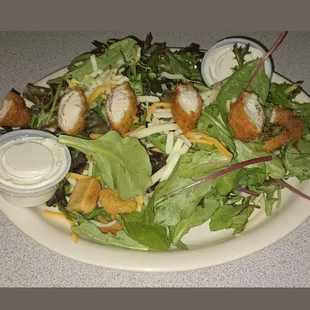 a salad with croutons