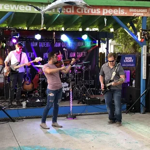 Adam Calvert - an aspiring Nashville artist and damn fun performer...!