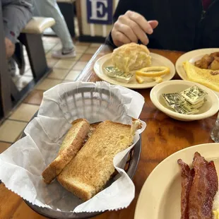 White toast, biscuit