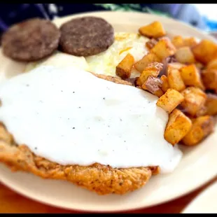 Ernie's country fried steak
