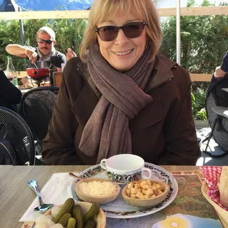 Doris T.