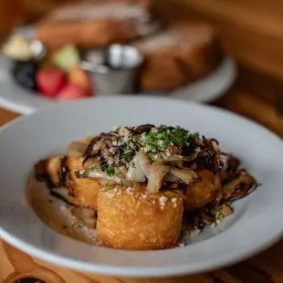 Mushroom and onion hot cakes