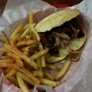 Pulled Pork Sandwich