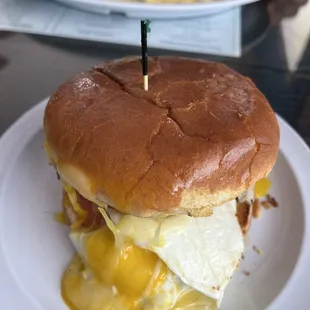 breakfast sandwich