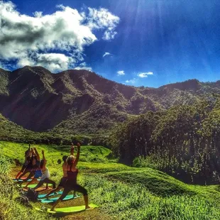 jungle yoga hike hawaii yoga retreats