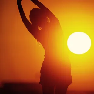 beach yoga  everyday on waikiki beach - private yoga in all of oahu hawaii and lahaina, maui-