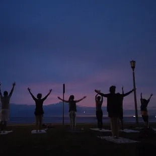 yoga in the Hawaiian moonlight anyone