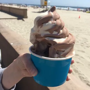 Twist and fudge with a view!