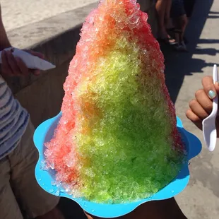 Huuuuge snow cones $7.99