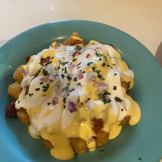 Chili and Cheese Tots