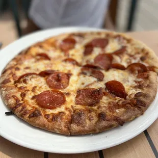 Big kids pepperoni pizza