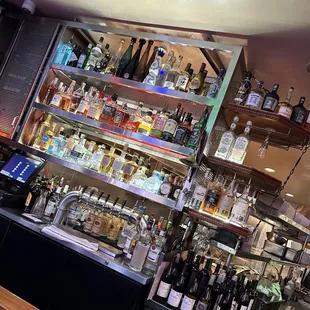 ramen and noodles, interior