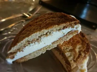 Mulligan's Sports Bar