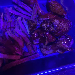 Thai Chili Wings and fries