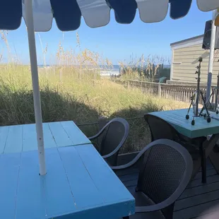 Great view of beach and ocean from Beachside Bistro!