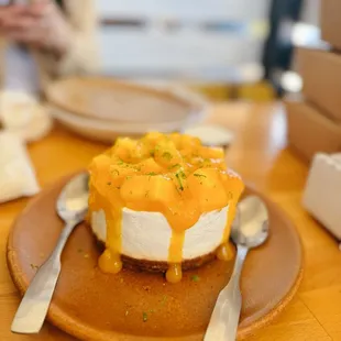 Mango Cheesecake