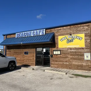 the entrance to the restaurant