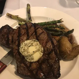 steak with butter and asparagus