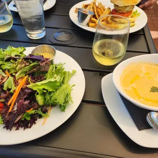 The shrimp &amp; corn chowder was particularly good.