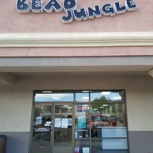 Sooooooooooo many beads