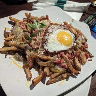 Poutine was *chef&apos;s kiss* tonight