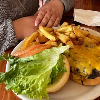 1/2 lb. Cheeseburger