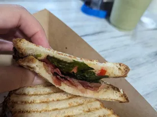 Lovett Coffeehouse & Eatery