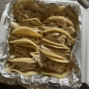 Fucking plain ass chicken and tortillas not worthy to be called a taco