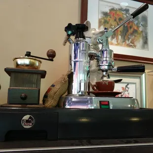 espressor machine and coffee grinder