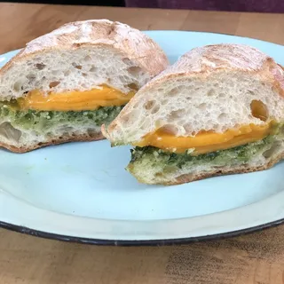 Grilled Pesto Cheese