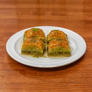 pistachio baklava