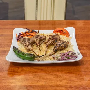 lamb chops with rice and grilli jalepeno