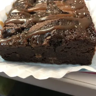 Salted Caramel Brownie