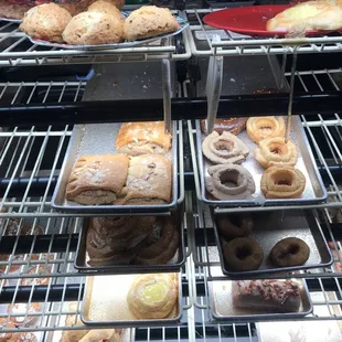 donuts, dough desserts, food