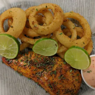 Chicken Breast marinated with lime served with multiple sauce